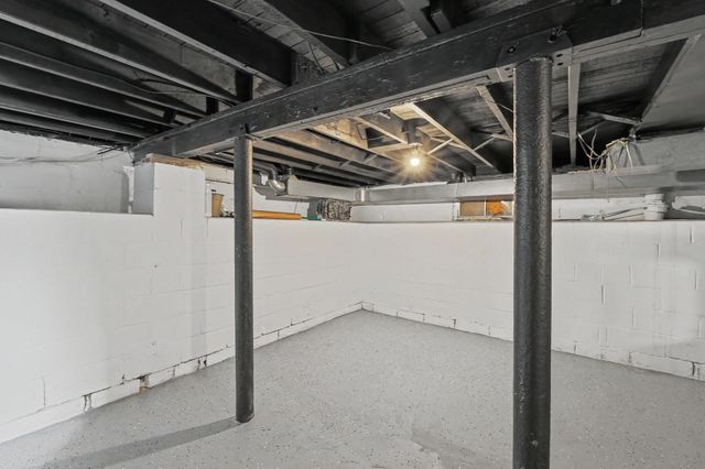 1132 W Munnell St Apt A, Wichita, KS 67213