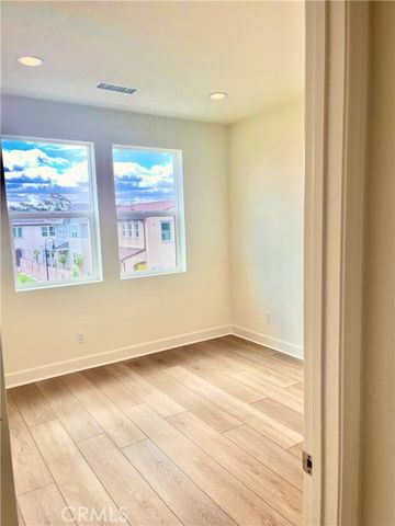 10895 Carlos Street, Ventura, CA 93004