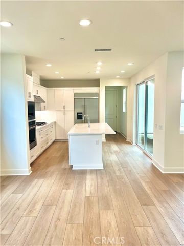 10895 Carlos Street, Ventura, CA 93004