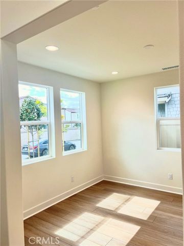 10895 Carlos Street, Ventura, CA 93004