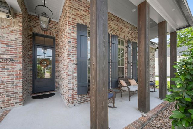 12896 Solemn Oaks Ave, Baton Rouge, LA 70818