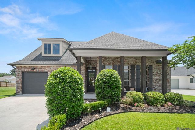 12896 Solemn Oaks Ave, Baton Rouge, LA 70818
