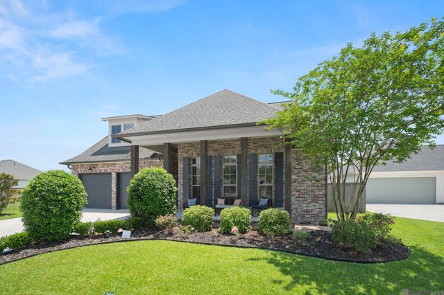 12896 Solemn Oaks Ave, Baton Rouge, LA 70818