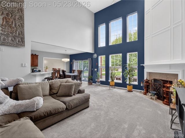 50182 Black Horse Lane, Canton Charter Township, MI 48188