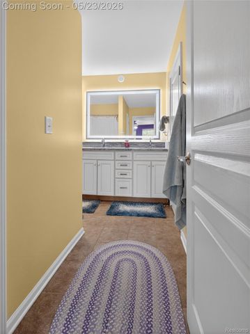 50182 Black Horse Lane, Canton Charter Township, MI 48188