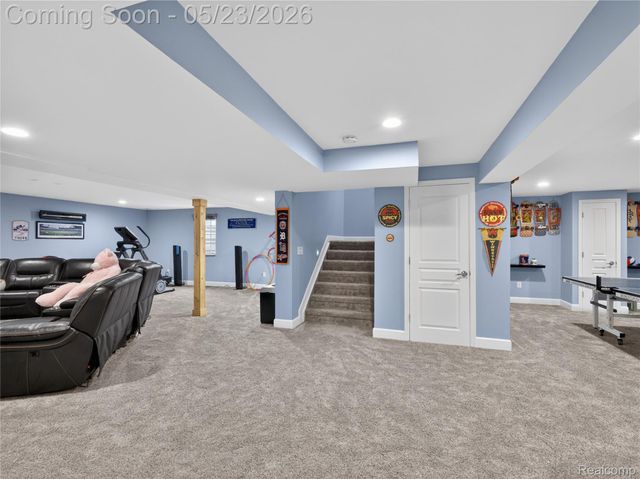 50182 Black Horse Lane, Canton Charter Township, MI 48188