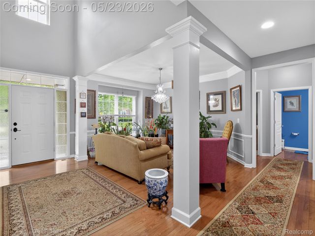 50182 Black Horse Lane, Canton Charter Township, MI 48188