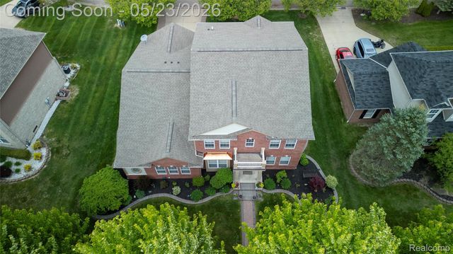50182 Black Horse Lane, Canton Charter Township, MI 48188