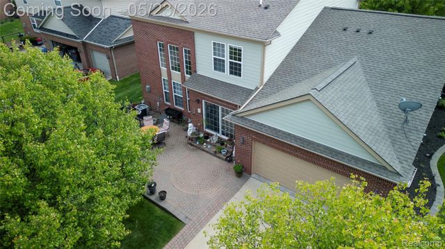 50182 Black Horse Lane, Canton Charter Township, MI 48188