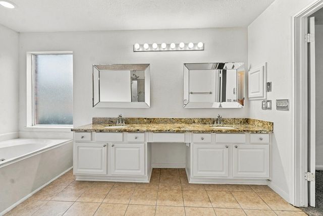 4001 Hazelwood Drive, Pearland, TX 77584