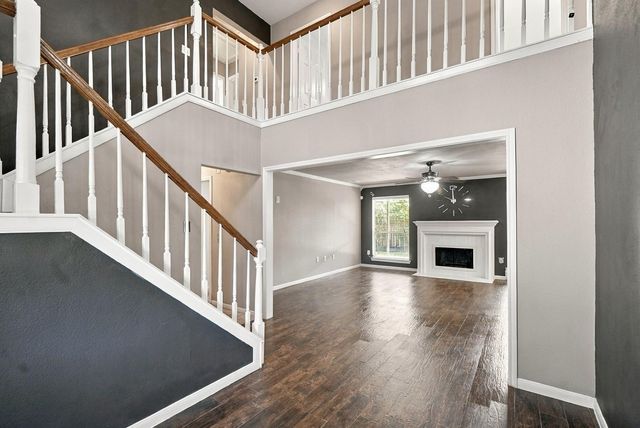 4001 Hazelwood Drive, Pearland, TX 77584