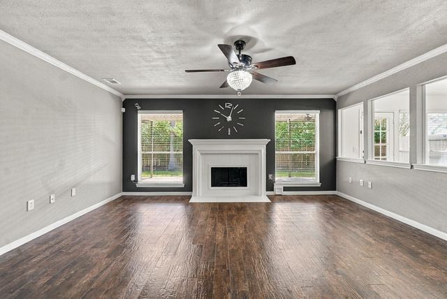 4001 Hazelwood Drive, Pearland, TX 77584