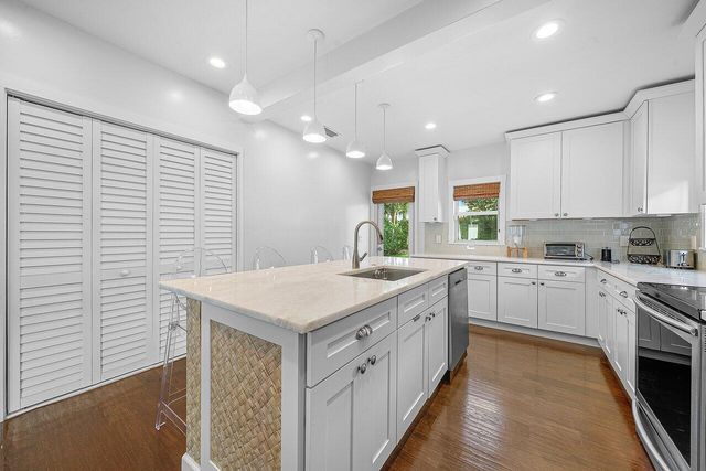 414 NE 7TH Avenue, Delray Beach, FL 33483
