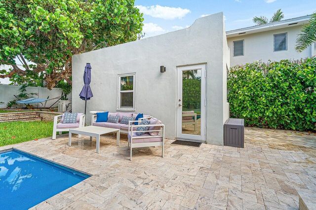 414 NE 7TH Avenue, Delray Beach, FL 33483