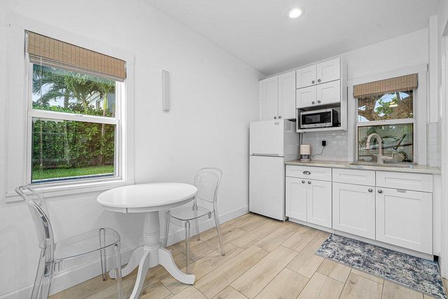 414 NE 7TH Avenue, Delray Beach, FL 33483