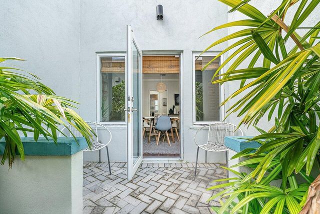 414 NE 7TH Avenue, Delray Beach, FL 33483