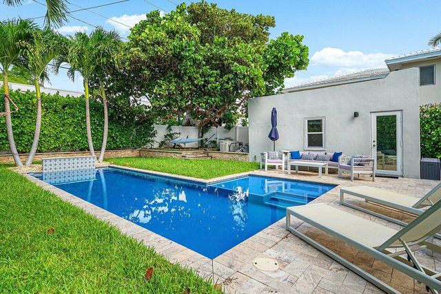 414 NE 7TH Avenue, Delray Beach, FL 33483