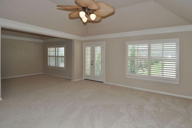 2055 Spring Cedar Lane, Houston, TX 77077
