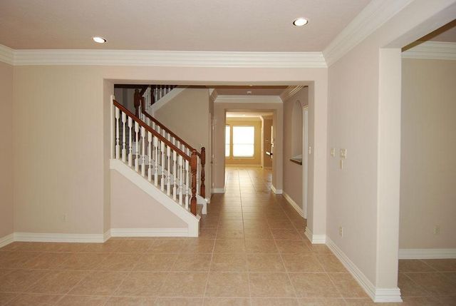 2055 Spring Cedar Lane, Houston, TX 77077