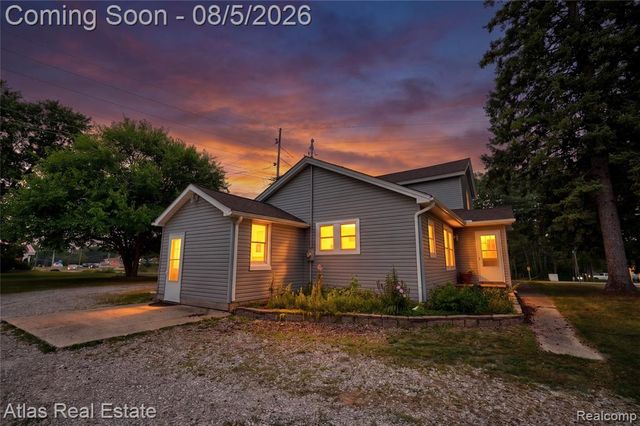 507 Ortonville Rd Road, Ortonville, MI 48462