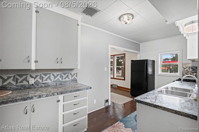 507 Ortonville Rd Road, Ortonville, MI 48462