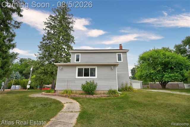 507 Ortonville Rd Road, Ortonville, MI 48462