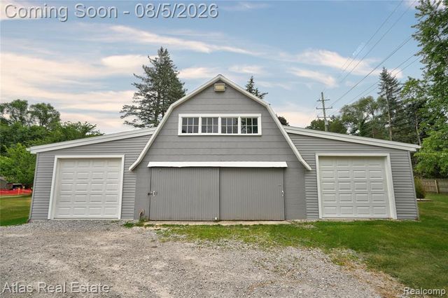 507 Ortonville Rd Road, Ortonville, MI 48462