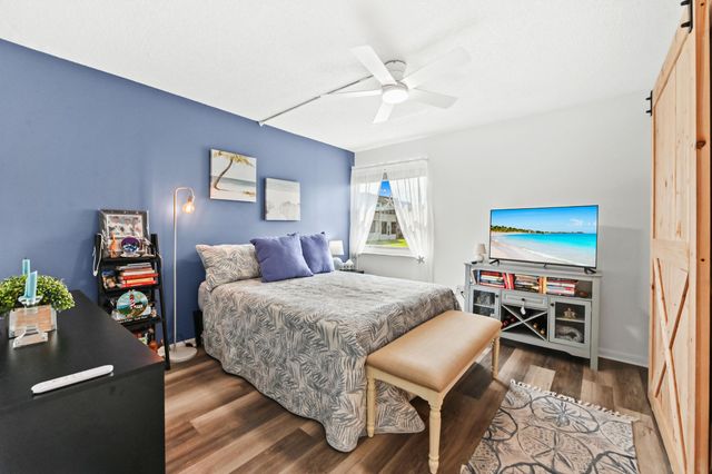 504 Davis Road 97, Palm Springs, FL 33461