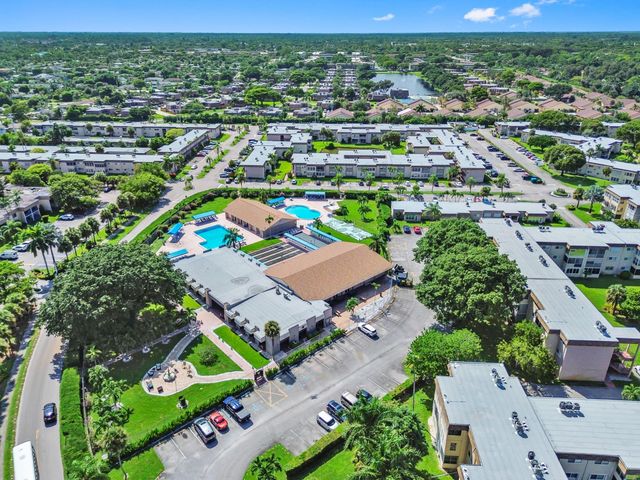504 Davis Road 97, Palm Springs, FL 33461