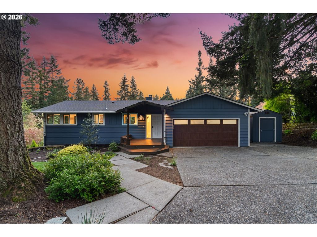 2194 VALLEY VIEW Dr, West Linn, OR 97068