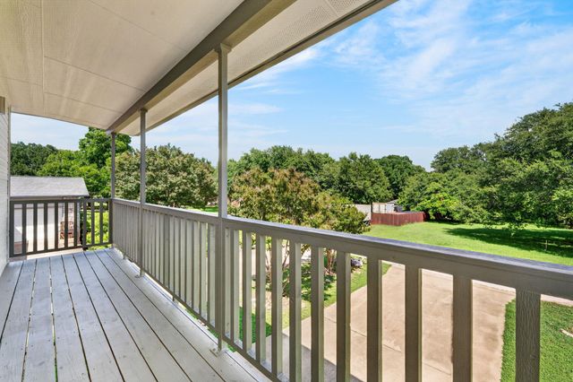 1010 Louise ST, Marble Falls, TX 78654