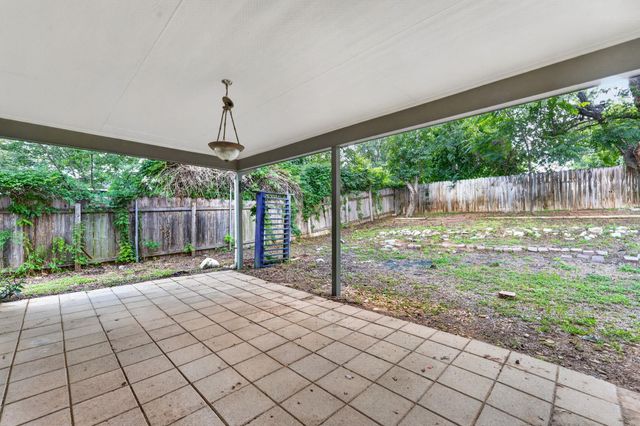 1010 Louise ST, Marble Falls, TX 78654