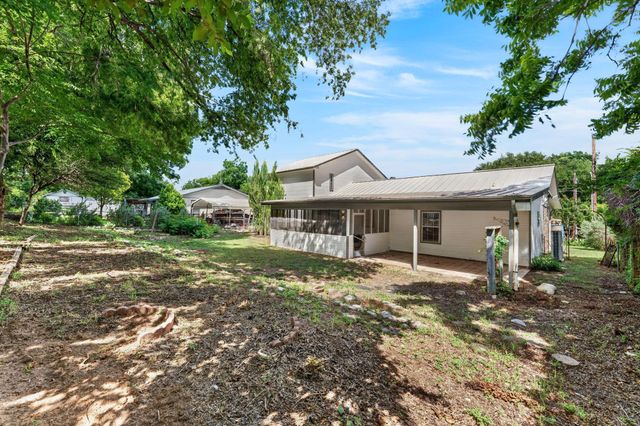 1010 Louise ST, Marble Falls, TX 78654