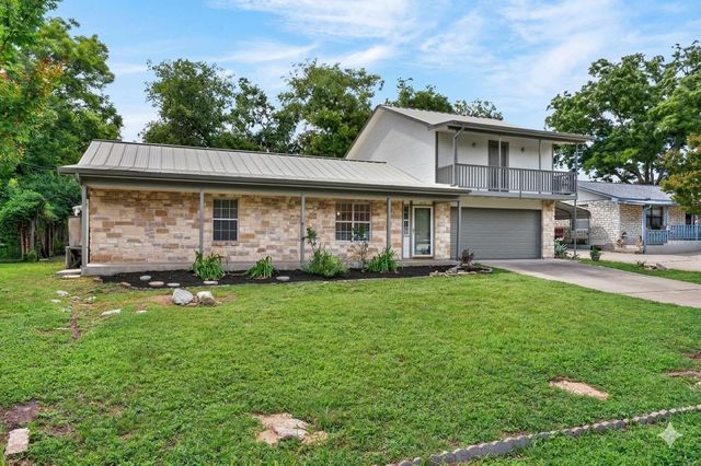 1010 Louise ST, Marble Falls, TX 78654
