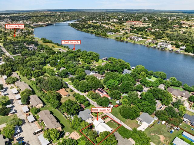 1010 Louise ST, Marble Falls, TX 78654