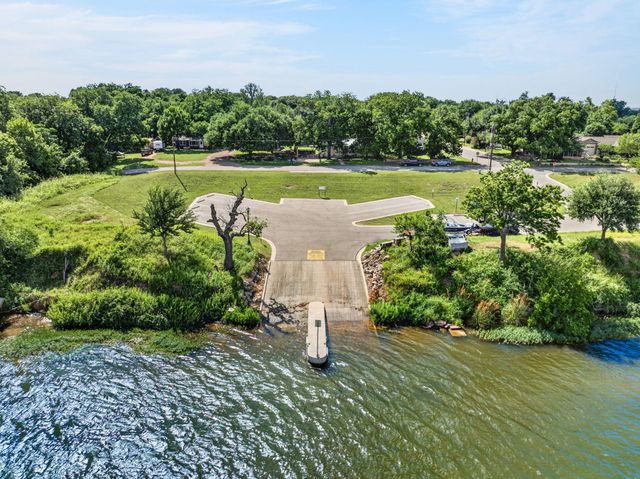 1010 Louise ST, Marble Falls, TX 78654