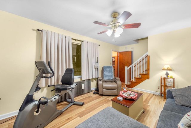 1900 Edgewater DRIVE, Grafton, WI 53024