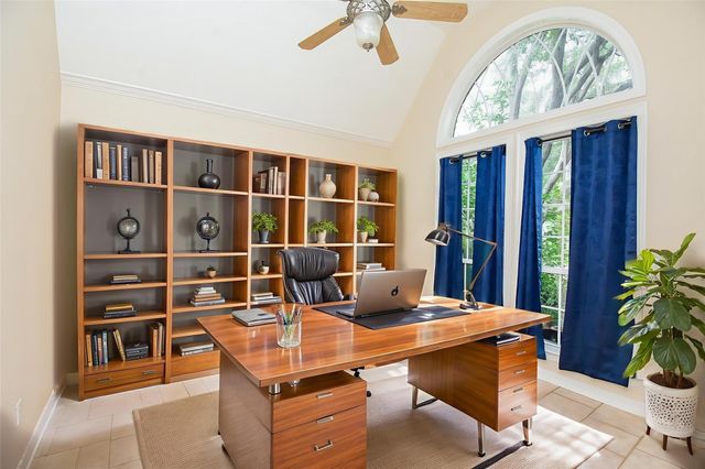 3003 Bernadette Lane, Houston, TX 77043