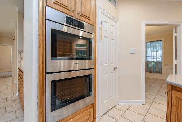 3003 Bernadette Lane, Houston, TX 77043