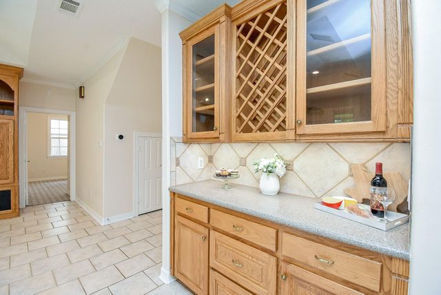 3003 Bernadette Lane, Houston, TX 77043