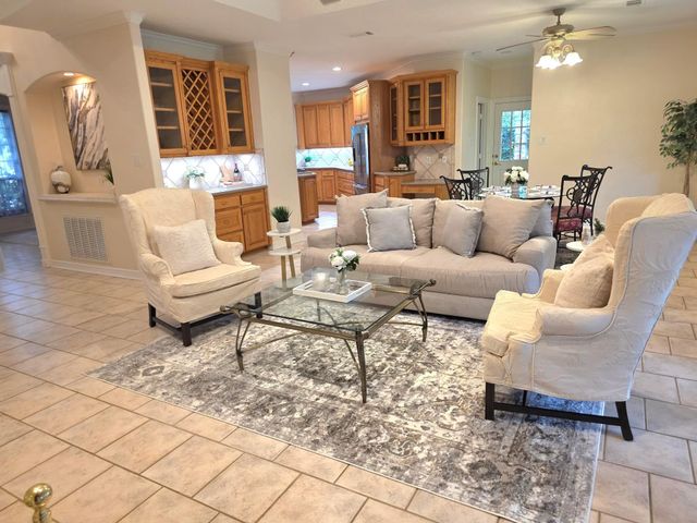 3003 Bernadette Lane, Houston, TX 77043