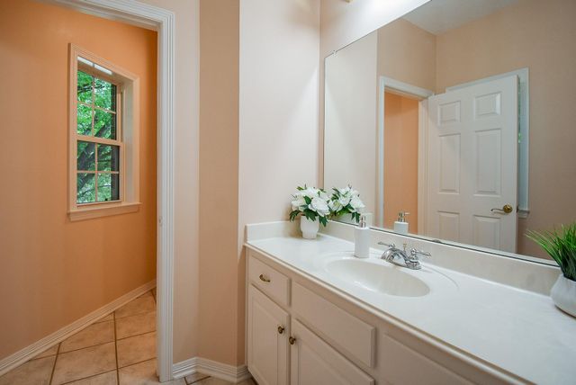 3003 Bernadette Lane, Houston, TX 77043