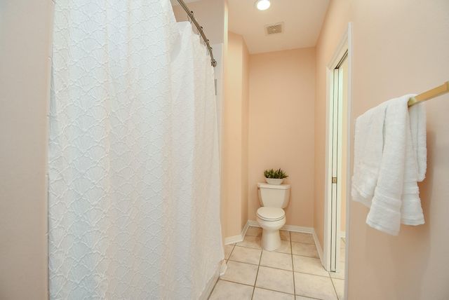 3003 Bernadette Lane, Houston, TX 77043