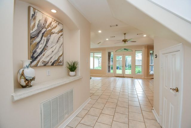 3003 Bernadette Lane, Houston, TX 77043