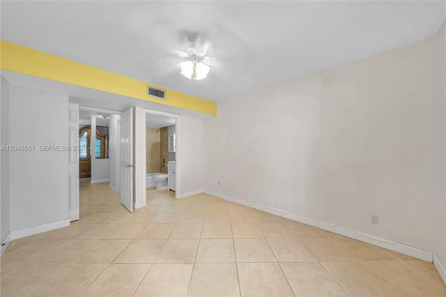 15770 SW 106th Terrace 106, Miami, FL 33196