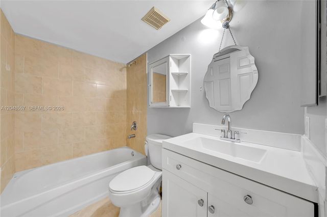 15770 SW 106th Terrace 106, Miami, FL 33196