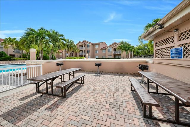 15770 SW 106th Terrace 106, Miami, FL 33196