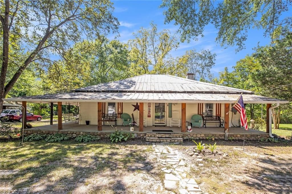 538 Lindsey Lake Road, Dallas, GA 30157