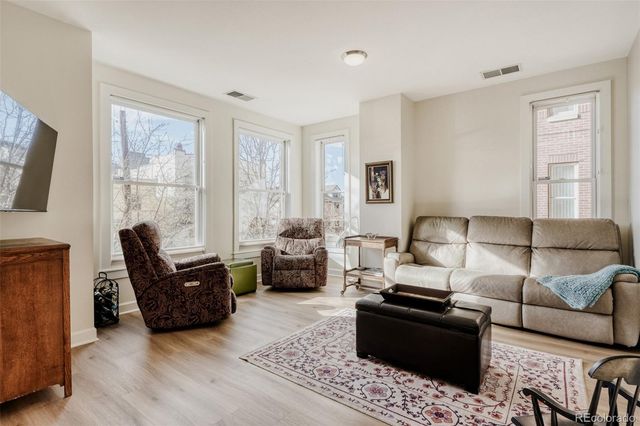 1630 N Clarkson Street 216, Denver, CO 80218