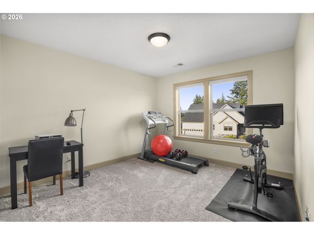 1668 Se 35TH Ter, Gresham, OR 97080